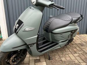 ROLLER PEUGEOT DJANGO 50 CCM