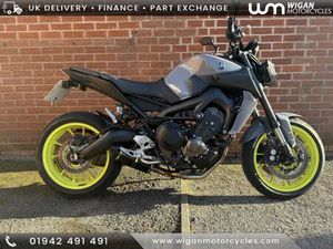 YAMAHA MT-09 2017