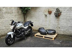 VENDO HONDA NC700S DCT ABS (2011 - 14) USATA A ROMA (CODICE 9884467) - MOTO.IT