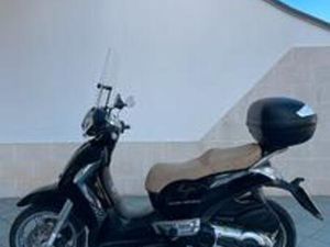 APRILIA SCARABEO LIGHT 500