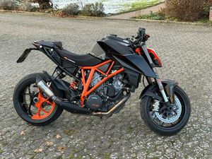 KTM SUPER DUKE 1290 R