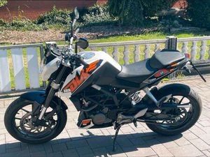KTM DUKE, ABS, WENIG KM