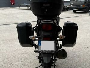 MOTA 125 HONDA CBF PÓVOA DE SANTA IRIA E FORTE DA CASA