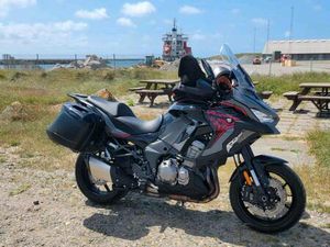 MOTORRAD KAWASAKI VERSYS