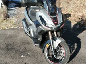 HONDA ADV350