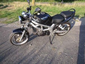 SUZUKI SV650, EZ 2001, NUR 15 TKM