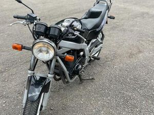 SUZUKI GS500E