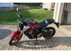 HONDA CB 125R