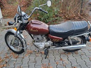 HONDA CM 125 T, REIFEN NEU