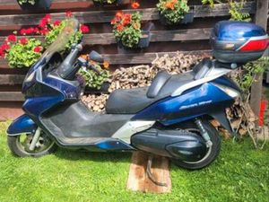 HONDA SILVER WING 600