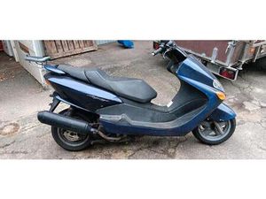 YAMAHA MAJESTY 125