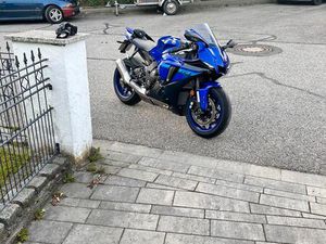 YAMAHA R1, R1, RN65