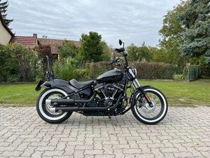 STREET BOB FXBB