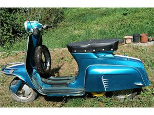 LAMBRETTA J50