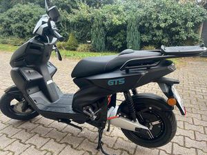 NOVA MOTORS ELEKTRO GT5 - NUR 390KM, SEHR GEPFLEGT