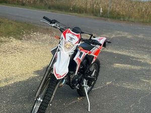 BETA RR 50 ENDURO MY25 SEHR NEU