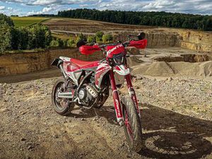 FANTIC XMF 125 COMPETITION 2023 - SUPERMOTO