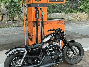 HARLEY DAVIDSON XL1200X FORTY EIGHT CANTON BERNE -