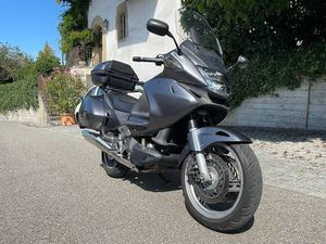 HONDA DEAUVILLE NT 700 VA, ABS, AB MFK 8.2024 CANTON ZURICH -