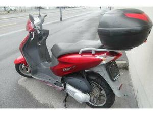 ZU VERKAUFEN HONDA DYLAN 125 ROLLER .MIT MFK CANTON LUCERNE -