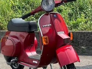 VENDO VESPA PK 125 S IN OTTIMO STATO CANTON TESSIN -