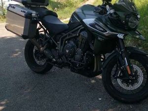TRIUMPH TIGER 1200 VERDE