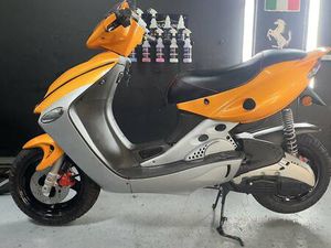 MALAGUTI F15 (45KM/) CANTON LUCERNE -