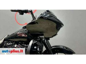 HARLEY-DAVIDSON ROAD GLIDE 1800 CC, CHOPPERS / CRUISERS / CUSTOM