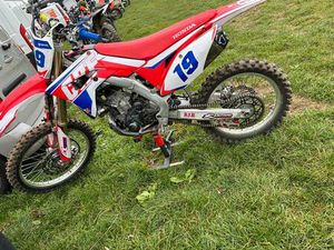 ② HONDA CRF250 2018