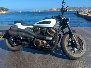 ② HARLEY DAVIDSON SPORTSER S 1250