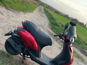 ② TE KOOP PIAGIO ZIP 4T 2V