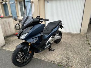 HONDA FORZA 750 GARANTIE 6 ANS