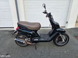 MBK BOOSTER NAKED ANNÉE 2005