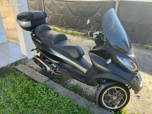 PIAGGIO MP3 500 LT