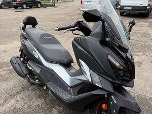 SCOOTER SYM CRUISYM 125