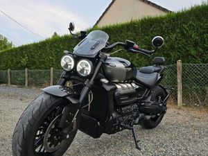 TRIUMPH ROCKET 3 GT TRIPLE BLACK
