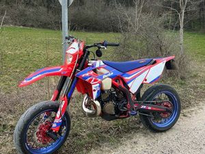 BETA 300RR SUPERMOT