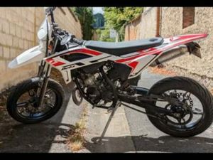 MOTO BÊTA SUPER MOTARD 2023