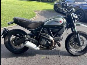 DUCATI SCRAMBLER 800 URBAN ENDURO