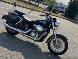 HONDA SHADOW 750