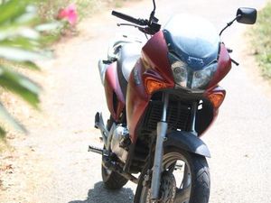 VARADERO 125 XL