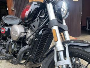 HYUSONG BOBBER GV 125 S SUPRÊME