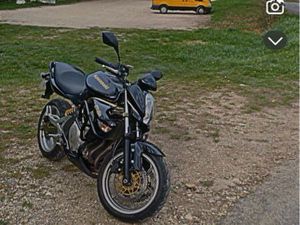 KA WASAKI ER6N 2006 – 25 000 KM – BRIDÉE A2