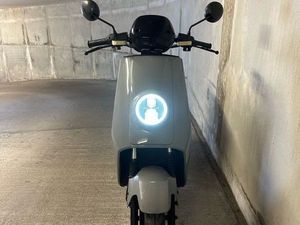 SCOOTER ELECTRIQUE 125 NIU GTS