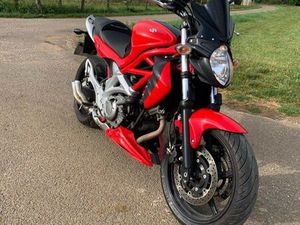 SUZUKI GLADIUS SVF 650