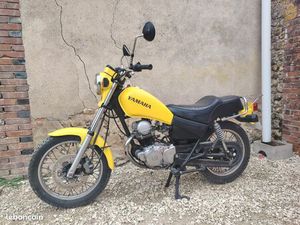 YAMAHA 125 SR