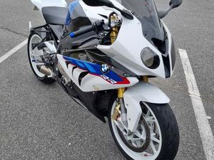 BMW S1000RR