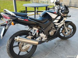 HONDA CBR 125