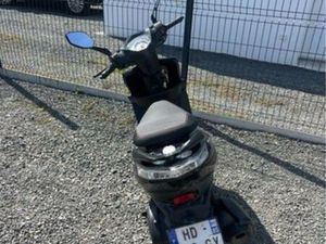 SCOOTER NEW PACH 50CM3 ÉTAT NEUF
