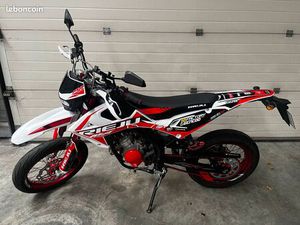 RIEJU MRT TROPHY V2 3.0 SM 50 CC E5 D’OCCASION ANNÉE 2023 1ÈRE MAIN